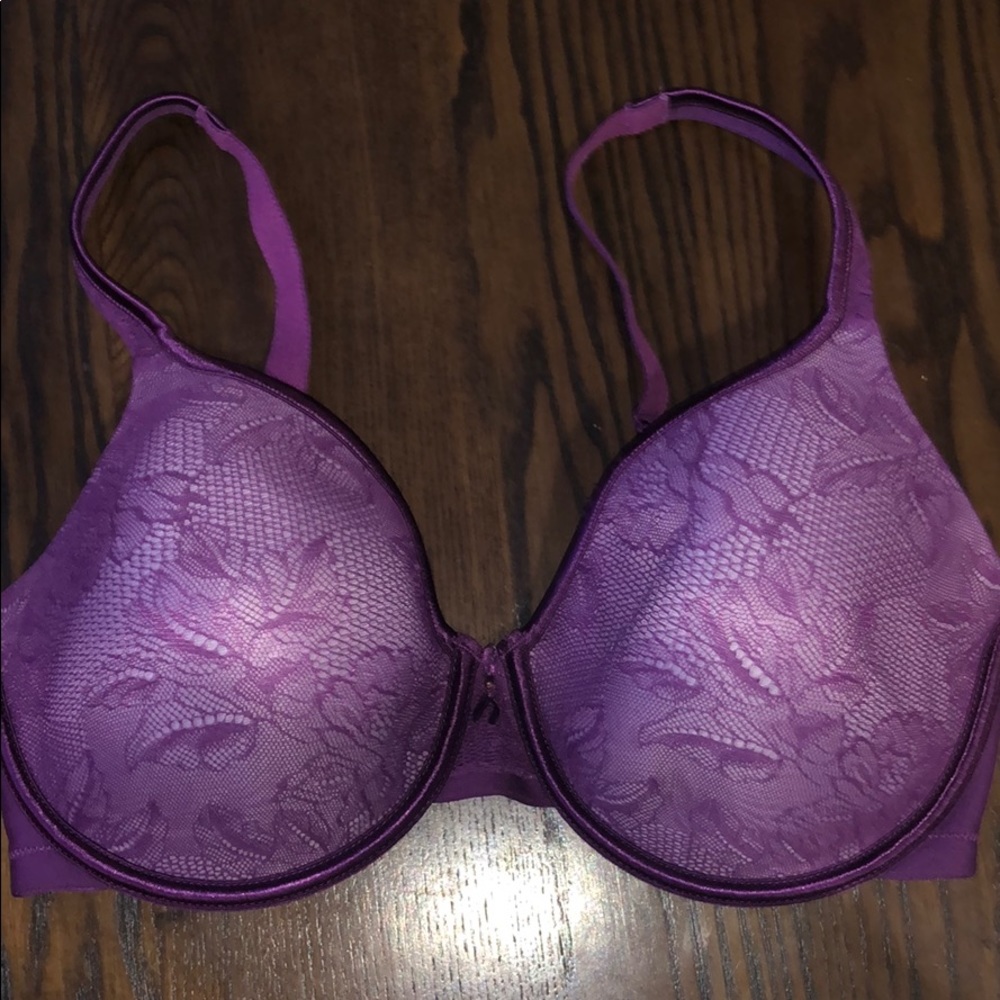 Vanity Fair Bra. Tried on but never worn!